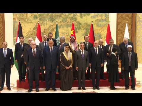 Chinese FM Wang Yi meets diplomats from Arab and Muslim-majority nations