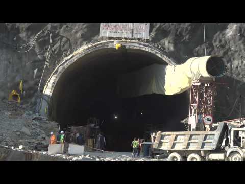 Rescue efforts continue for 41 trapped in Uttarakhand tunnel