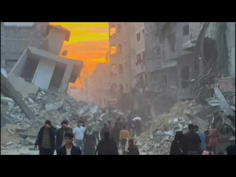 Destruction and dust in Gaza City, as fragile Israel-Hamas truce holds