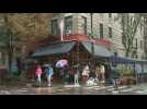 Matthew Perry fans pay tribute to actor at 'Friends' apartment in NYC