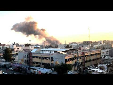Smoke rises after strikes on Rafah in Gaza