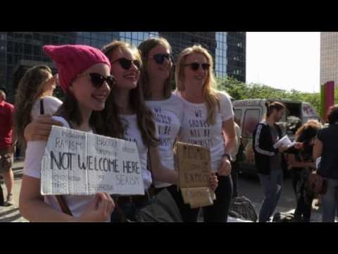 Brussels: thousands gather for anti-Trump demo