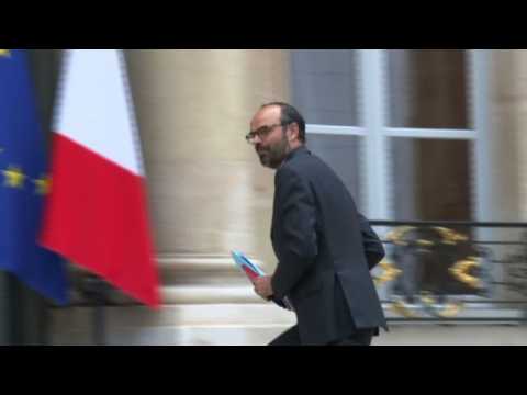 French ministers arrive for first meeting with Emmanuel Macron