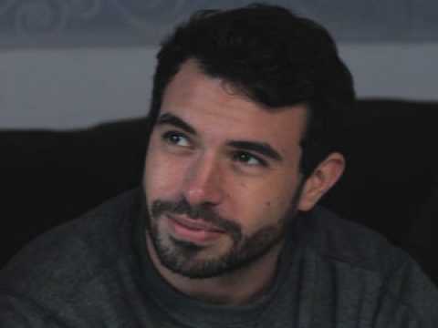 Week-end - Bande annonce 1 - VO - (2012)