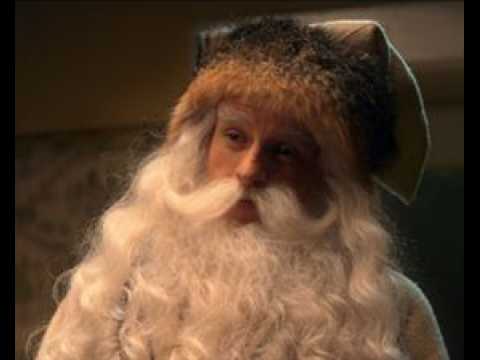 Il faut sauver le Père Noël - bande annonce 2 - VOST - (2011)