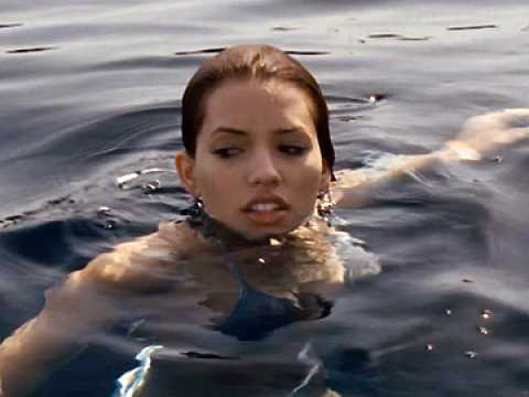 Piranha 3D - Teaser 1 - VO - (2010)