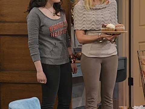 2 Broke Girls - Teaser 1 - VO