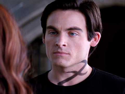 The Mortal Instruments : La Cité des ténèbres - Bande annonce 5 - VO - (2013)