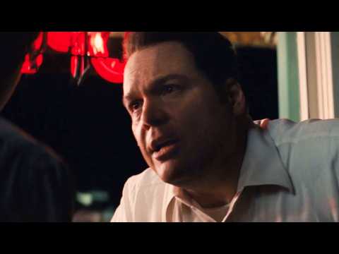 Brothers - Bande annonce 3 - VO - (2015)