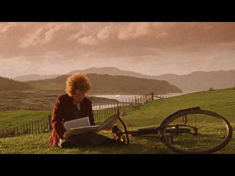 Un ange à ma table - Bande annonce 2 - VO - (1990)