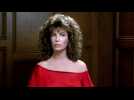 La Fille en rouge - Bande annonce 1 - VO - (1984)