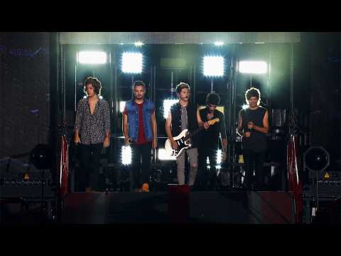 One Direction: Where We Are – The Concert Film - Bande annonce 1 - VO - (2014)