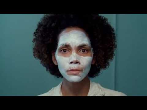 Frankie &amp; Alice - bande annonce - VO - (2010)