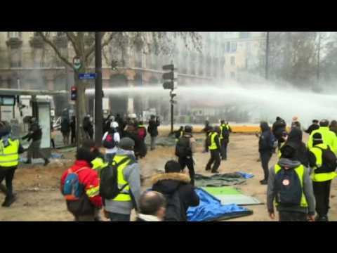 Paris "yellow vest" protesters clash with police at Bastille