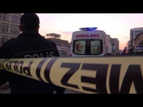 Four injured in rocket attack on Turkey border town: governor