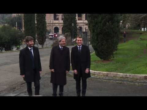 Macron in Italy to discuss migration, future of Europe (2)