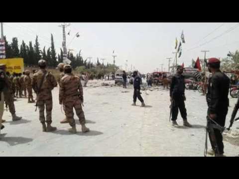 Many dead in suicide blast on Pakistan polling station