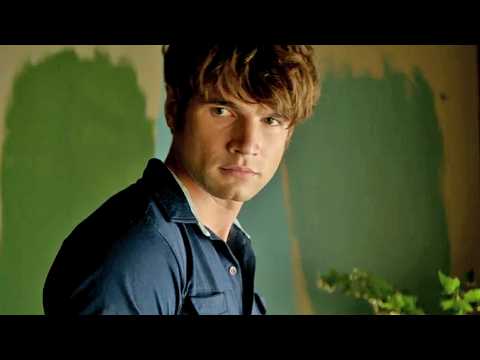 Cut Snake - Bande annonce 1 - VO - (2014)