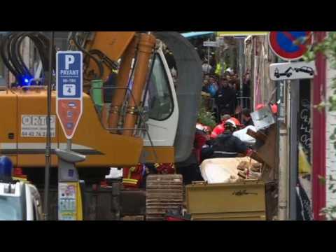 Rescuers pull 2nd body after Marseille building collapse