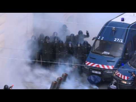 Clashes, tear gas near Champs-Elysees at 'yellow vest' protest