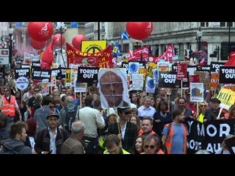 Thousands in anti-govt, anti-austerity march in London