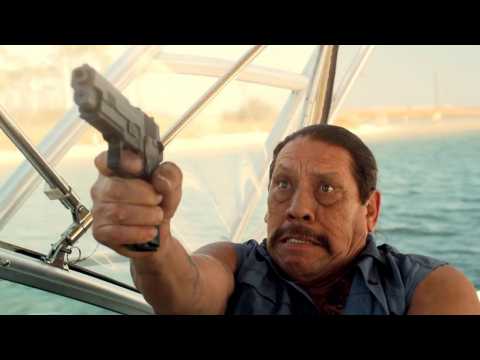 L'Attaque du requin à trois têtes - Bande annonce 1 - VO - (2015)