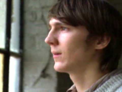 Gigantic - Bande annonce 2 - VO - (2008)