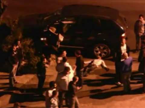Too Much Love Will Kill You - Bande annonce 2 - VO - (2012)