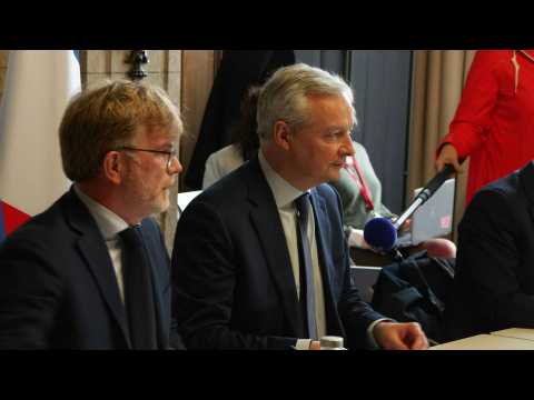 Farmers' unions protest: French ministers to chair a committee to monitor trade negotiations