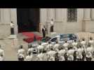 Coffin carrying ex-president Sebastian Pinera arrives at La Moneda palace