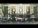 Russians line up outside Paris embassy to vote in presidential poll