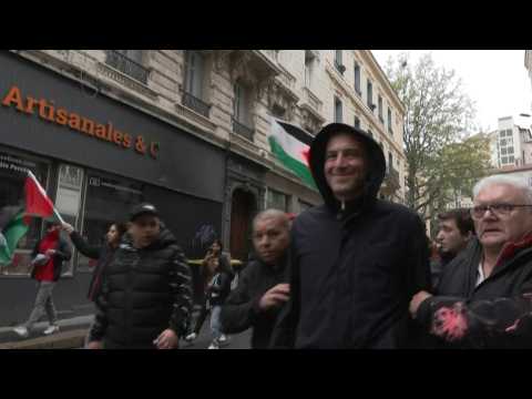 May 1: Raphael Glucksmann prevented from joining the march in Saint-Etienne