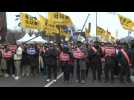Thousands of demonstrators take part in medical association protest
