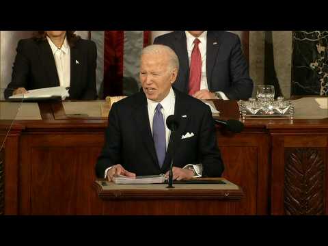 Biden urges Congress to back aid to 'stop Putin'