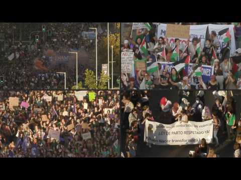 Hundreds of Chileans continue to march in Santiago on International Women's Day
