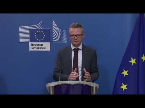 EU demands 'urgent' audit of UN Palestinian refugee agency