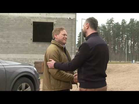 British and Polish defence ministers visit NATO troops in Poland