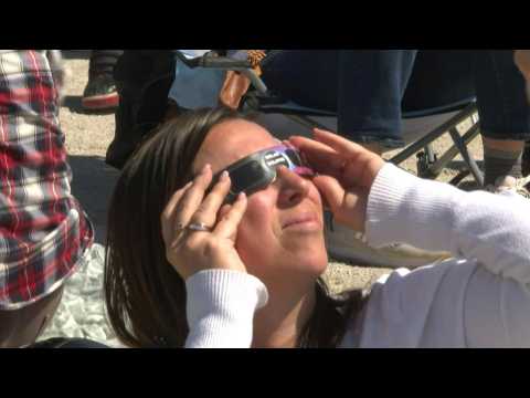 Montrealers prepare to watch total solar eclipse