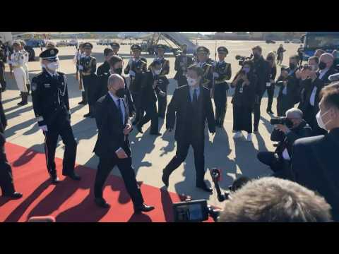 German Chancellor Olaf Scholz arrives in China