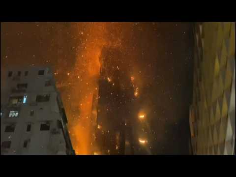 Massive fire hits Hong Kong high-rise construction site