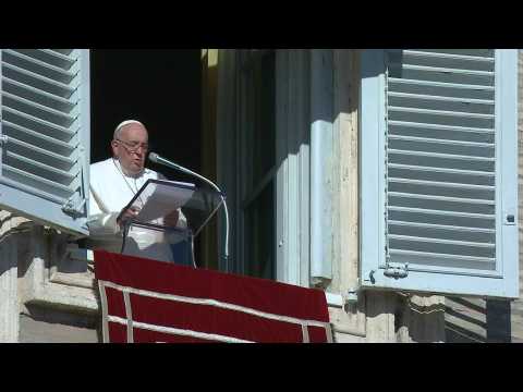 "I pray for the victims" of Ischia, says Pope Francis at Angelus prayer