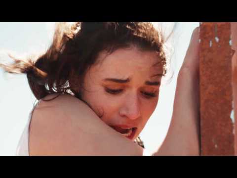 Fall - Extrait 3 - VO - (2022)