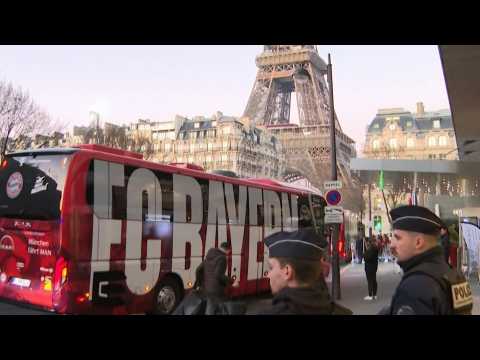 Bayern Munich arrive at Paris hotel ahead of Champions League clash