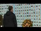 Spanish PM Sanchez lays wreath in Kyiv in memory of war dead