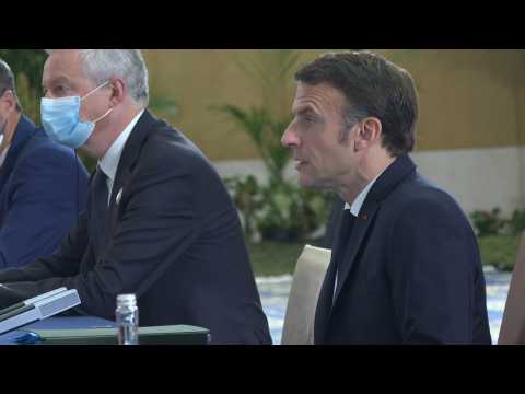 Macron calls for China, France to unite against Ukraine war