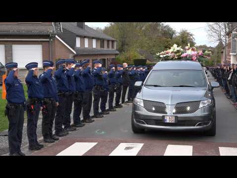Policier tué à Schaerbeek: les funérailles de Thomas Monjoie