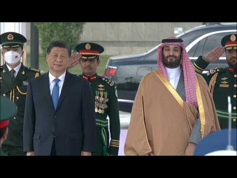 Saudi Crown Prince MBS welcomes China's Xi Jinping to Riyadh