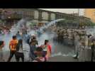 Peru: Clashes, tear gas at protest in support of ousted Castillo