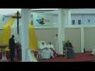 Crowd of faithful attend Pope Francis' ecumenical prayer in Juba, South Sudan