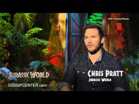‘Jurassic World’ Continues Box Office Reign